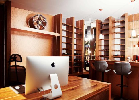 Büroausstattung und Apothekeneinrichtung